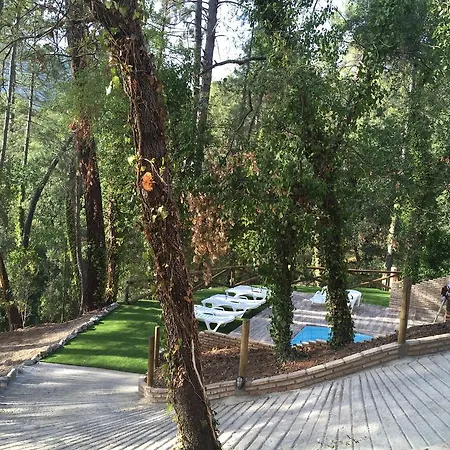 Ermita Santa Maria De La Sierra