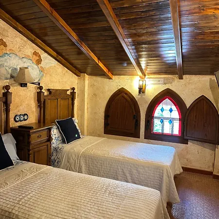Holiday home Ermita Santa Maria De La Sierra Arroyo Frio